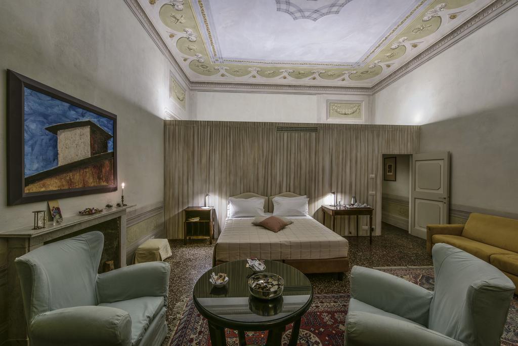 Torre Dei Lari Residenza D'Epoca Bed & Breakfast Floransa Dış mekan fotoğraf