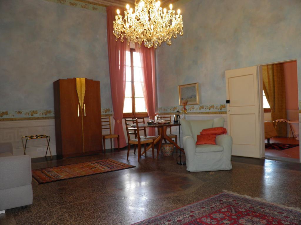 Torre Dei Lari Residenza D'Epoca Bed & Breakfast Floransa Dış mekan fotoğraf