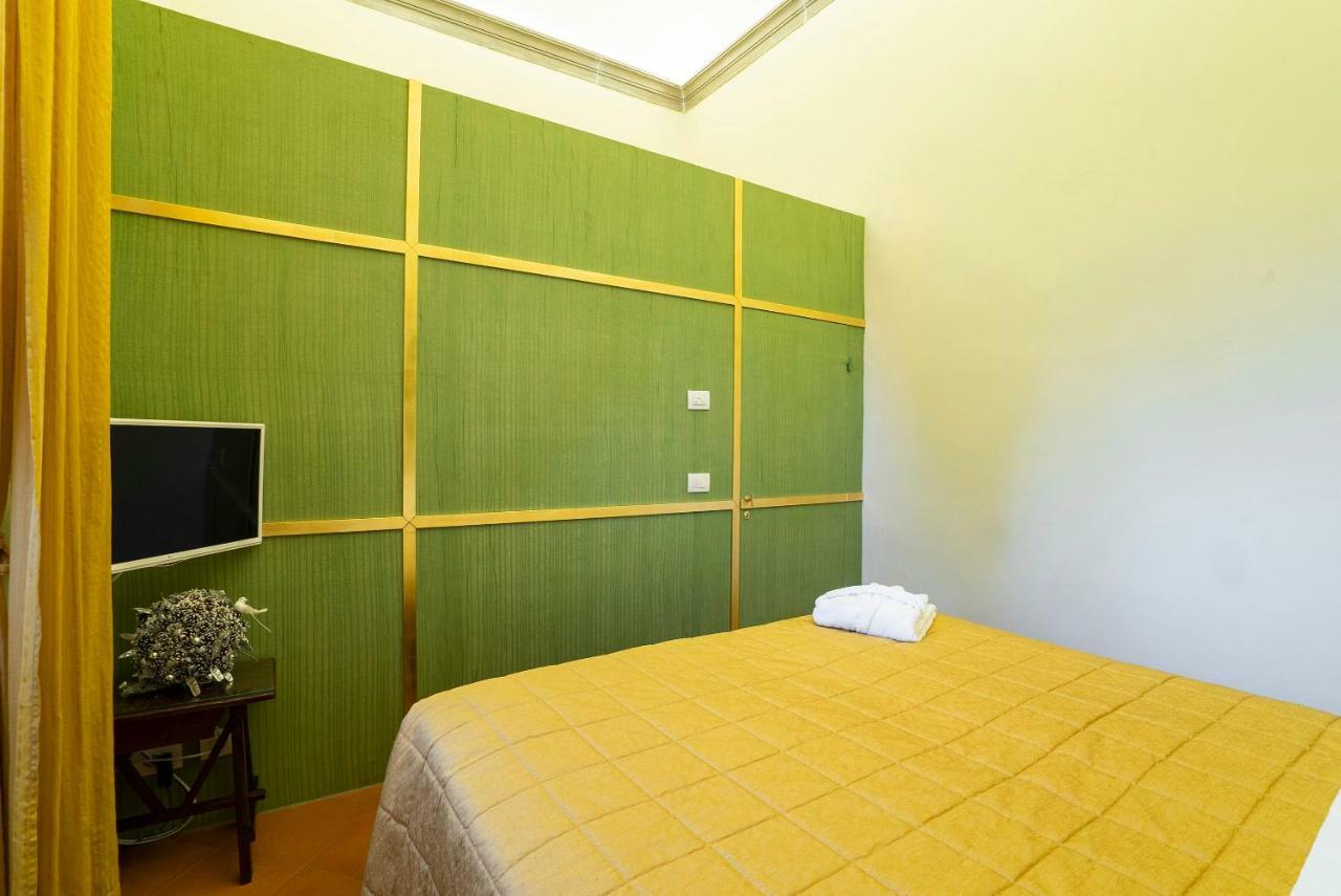Torre Dei Lari Residenza D'Epoca Bed & Breakfast Floransa Dış mekan fotoğraf